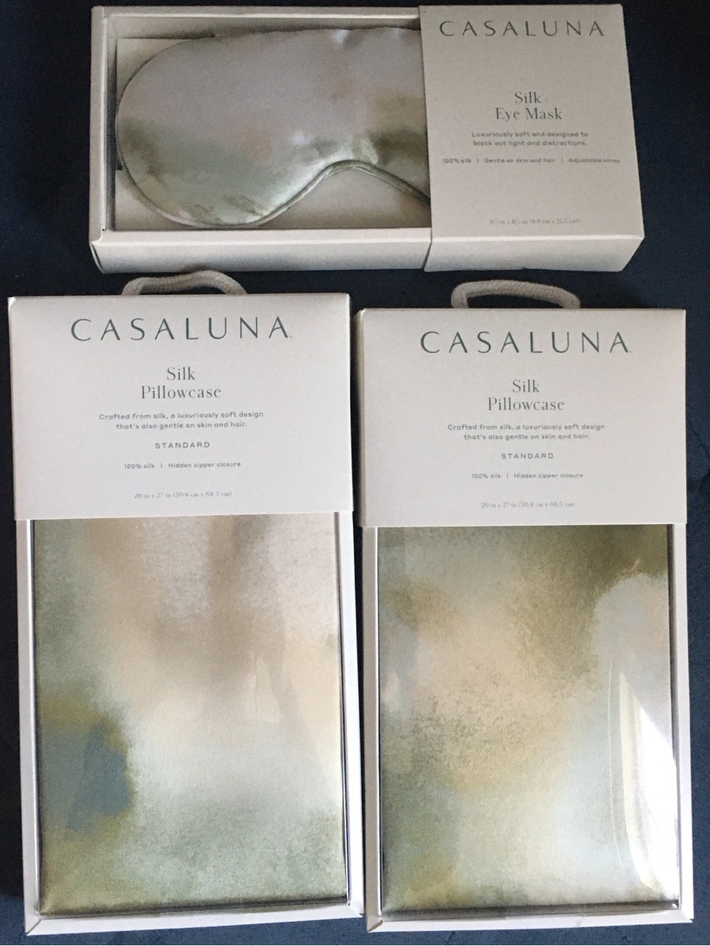 NIB Target Casaluna Silk Pillowcases with eye mask in Green Watercolor